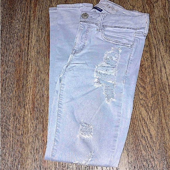 •American Eagle Vintage 90’s factory Distressed, Ripped Jeggings - Picture 5 of 14
